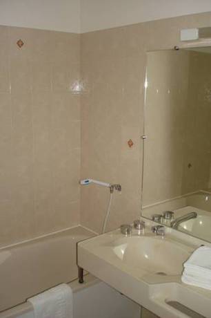 Imagen de la habitación del Hotel H&ocirc;tel Les Chaumettes. Foto 16