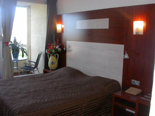 Imagen de la habitación del Hotel H&ocirc;tel Les Dunes. Foto 13