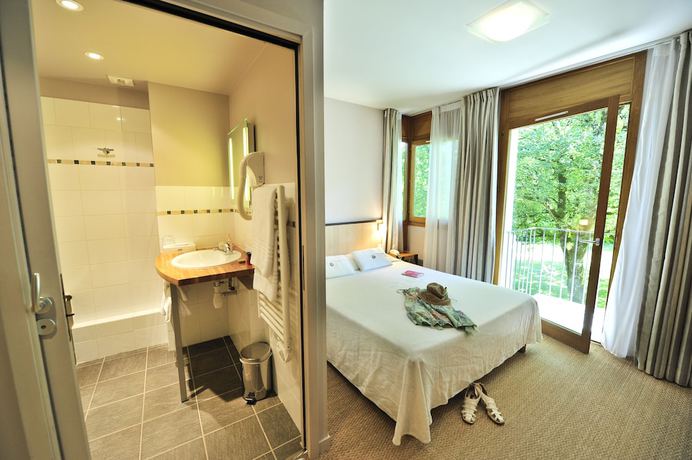 Imagen de la habitación del Hotel H&ocirc;tel Les Esclargies, ROCAMADOUR. Foto 15