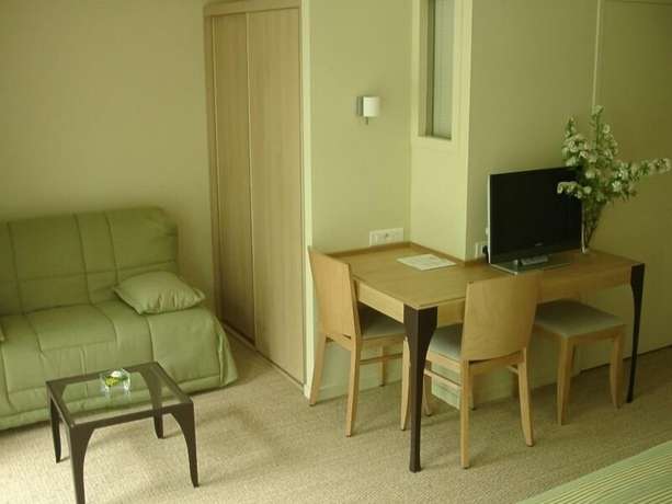 Imagen de la habitación del Hotel H&ocirc;tel Les Esclargies, ROCAMADOUR. Foto 16