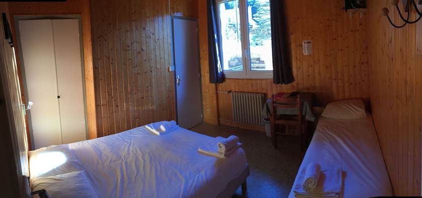 Imagen de la habitación del Hotel Hôtel Les Flocons, Le Sauze. Foto 11