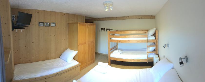 Imagen de la habitación del Hotel Hôtel Les Flocons, Le Sauze. Foto 15