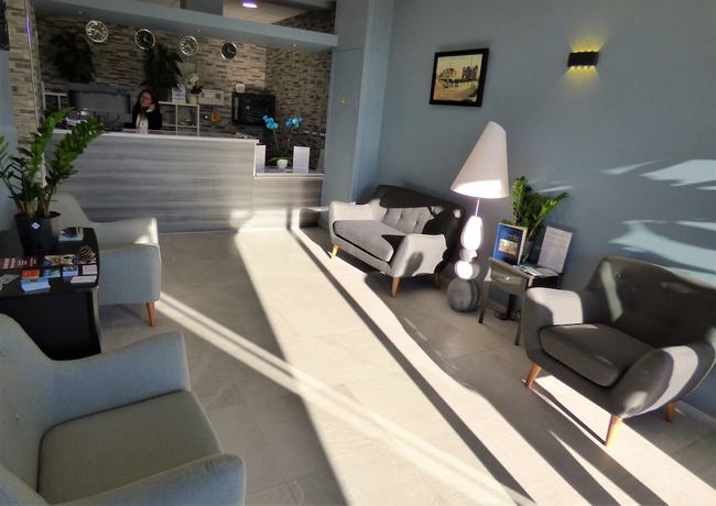 Imagen de los interiores del Hotel H&ocirc;tel Les Galets, CRIEL SUR MER. Foto 19