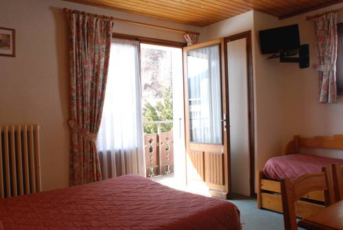 Imagen de la habitación del Hotel H&ocirc;tel Les Gla&iuml;euls. Foto 6