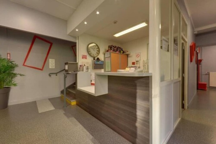 Imagen de los interiores del Hotel H&ocirc;tel Les Jardins Dunkerque center. Foto 17