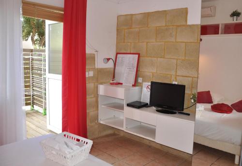Imagen de la habitación del Hotel H&ocirc;tel Les Mimosas. Foto 2