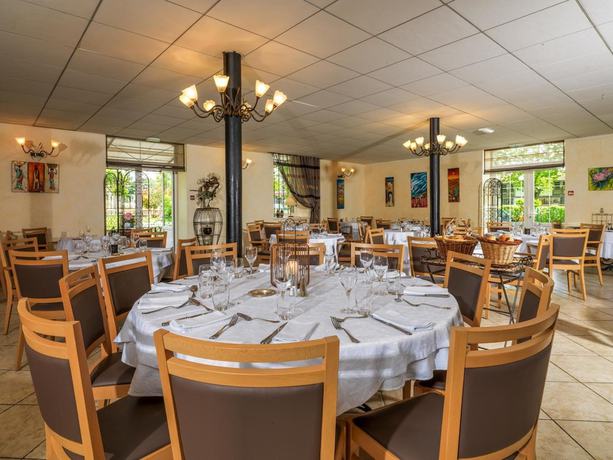 Imagen del bar/restaurante del Hotel Hôtel Les Minotiers. Foto 6