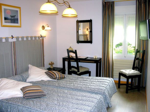Imagen de la habitación del Hotel H&ocirc;tel Les Norias. Foto 9
