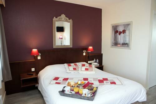 Imagen de la habitación del Hotel Hôtel Les Nymphéas. Foto 10