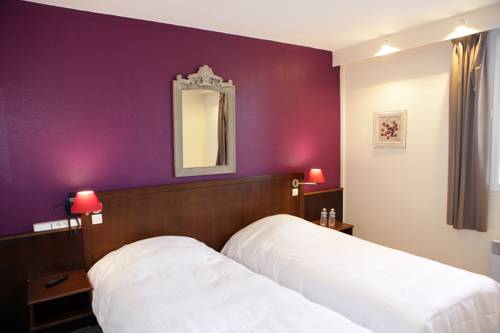 Imagen de la habitación del Hotel Hôtel Les Nymphéas. Foto 16