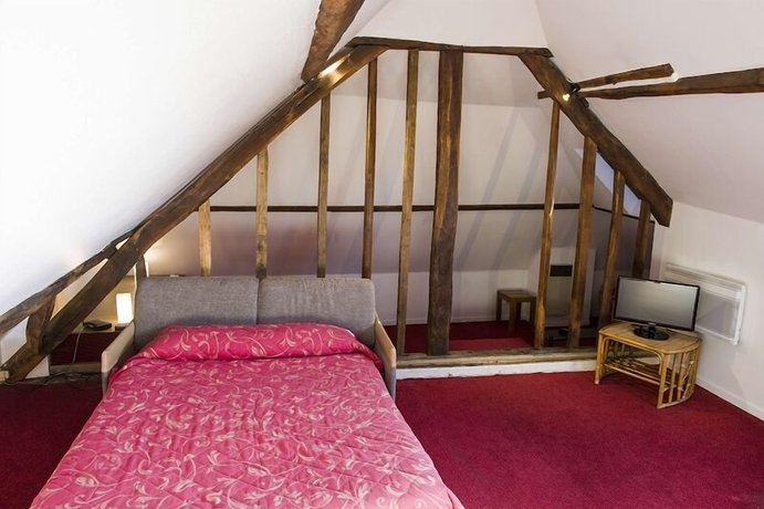 Imagen de la habitación del Hotel Hôtel Les Paturelles. Foto 15