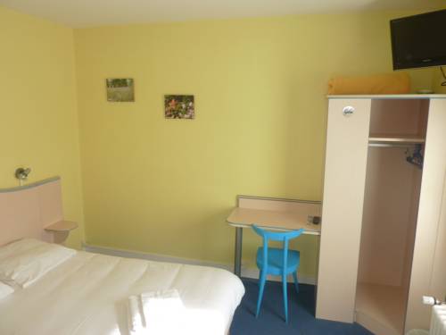 Imagen de la habitación del Hotel H&ocirc;tel Les Pins. Foto 9