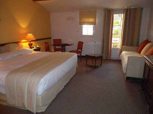 Imagen de la habitación del Hotel H&ocirc;tel Les Prateaux. Foto 12
