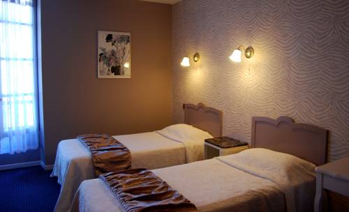 Imagen de la habitación del Hotel Hôtel Les Rochers. Foto 11