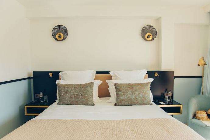 Imagen de la habitación del Hotel Hôtel Les Roches Blanches. Foto 9