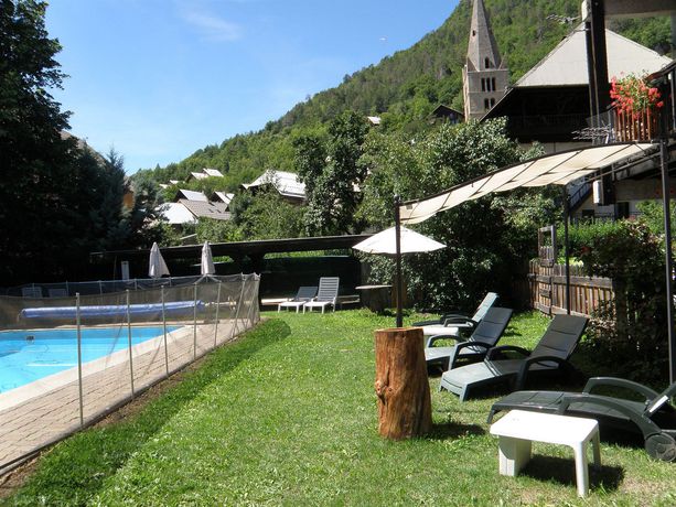 Imagen del bar/restaurante del Hotel H&ocirc;tel Les Vallois. Foto 6