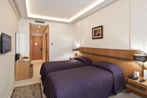 Imagen de la habitación del Hotel H&ocirc;tel L'escale. Foto 8