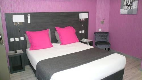 Imagen de la habitación del Hotel H&ocirc;tel L'europ&eacute;en. Foto 9