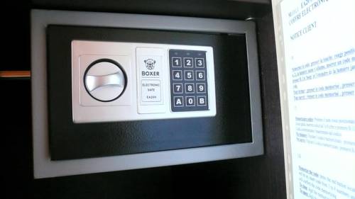 Imagen de la habitación del Hotel H&ocirc;tel L'europ&eacute;en. Foto 14