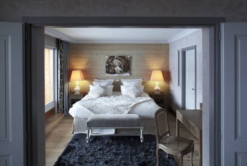 Imagen de la habitación del Hotel H&ocirc;tel L'h&eacute;lios. Foto 4