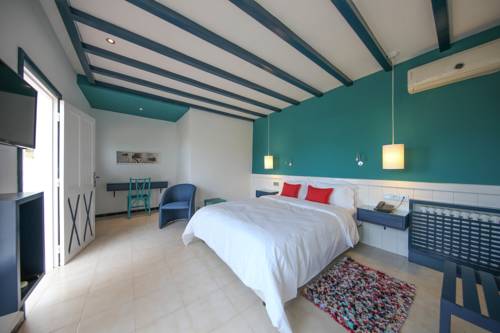 Imagen de la habitación del Hotel H&ocirc;tel L'hippocampe. Foto 5