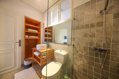 Imagen de la habitación del Hotel H&ocirc;tel L'hippocampe. Foto 15