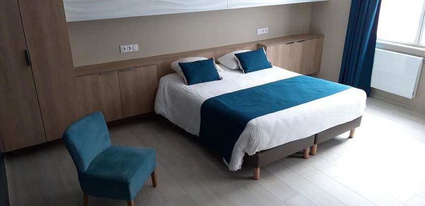 Imagen de la habitación del Hotel H&ocirc;tel L'hirondelle. Foto 2