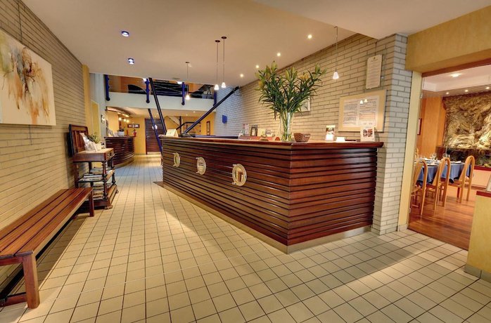 Imagen de los interiores del Hotel H&ocirc;tel L'hirondelle. Foto 17