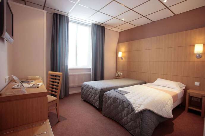 Imagen de la habitación del Hotel H&ocirc;tel L'hirondelle. Foto 3
