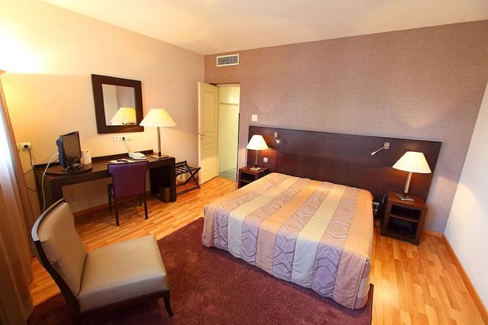 Imagen de la habitación del Hotel H&ocirc;tel L'hirondelle. Foto 4