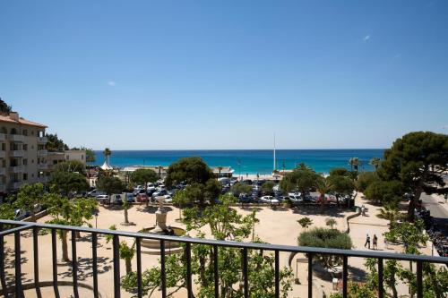 Imagen de la habitación del Hotel H&ocirc;tel Liautaud Cassis by Germain Collection. Foto 8