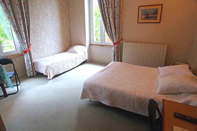 Imagen de la habitación del Hotel H&ocirc;tel Lou Cante Perdrix. Foto 12