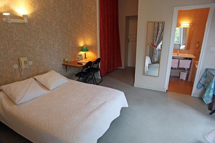 Imagen de la habitación del Hotel H&ocirc;tel Lou Cante Perdrix. Foto 14