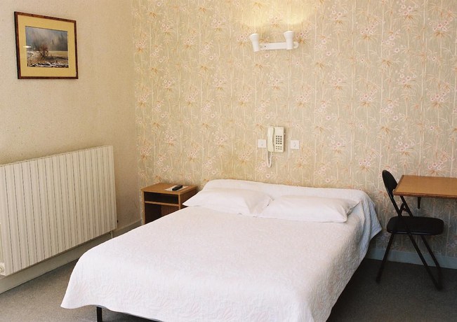 Imagen de la habitación del Hotel H&ocirc;tel Lou Cante Perdrix. Foto 15