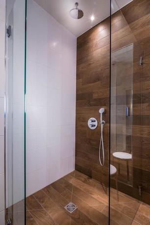 Imagen de la habitación del Hotel Hôtel Marais Grands Boulevards. Foto 8