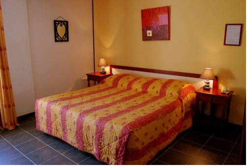 Imagen de la habitación del Hotel H&ocirc;tel Mas De L'espa&iuml;re. Foto 10