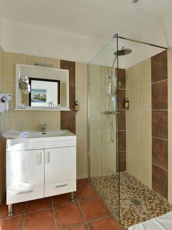 Imagen de la habitación del Hotel H&ocirc;tel Mas de la Grenouill&egrave;re. Foto 6