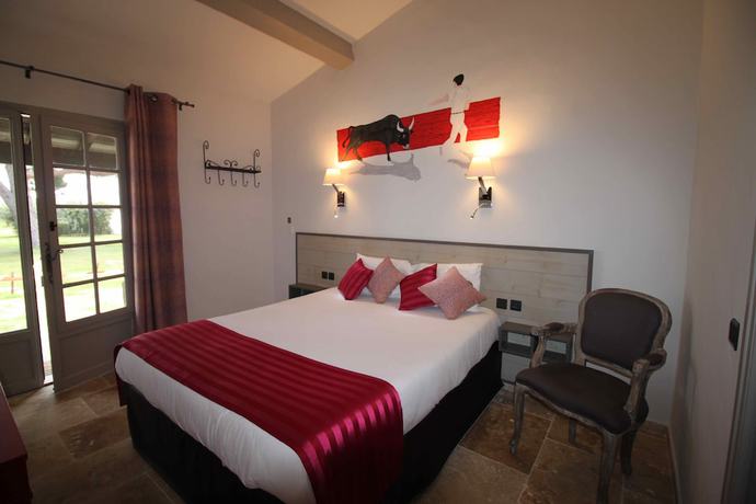 Imagen de la habitación del Hotel H&ocirc;tel Mas des Barres. Foto 13