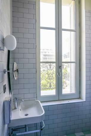 Imagen de la habitación del Hotel Hôtel Mercure Marseille Canebière. Foto 15