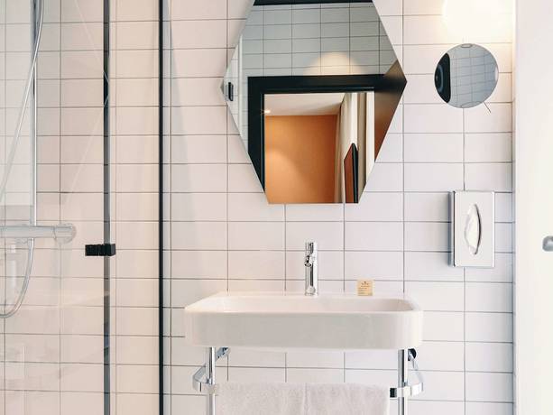 Imagen de la habitación del Hotel Hôtel Mercure Marseille Canebière. Foto 16