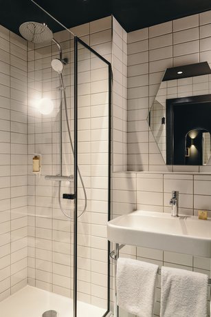 Imagen de la habitación del Hotel Hôtel Mercure Marseille Canebière. Foto 18