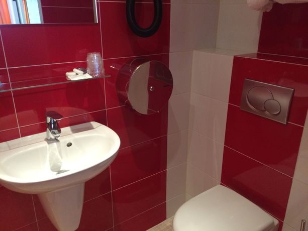 Imagen de la habitación del Hotel Hôtel Mimosa. Foto 14