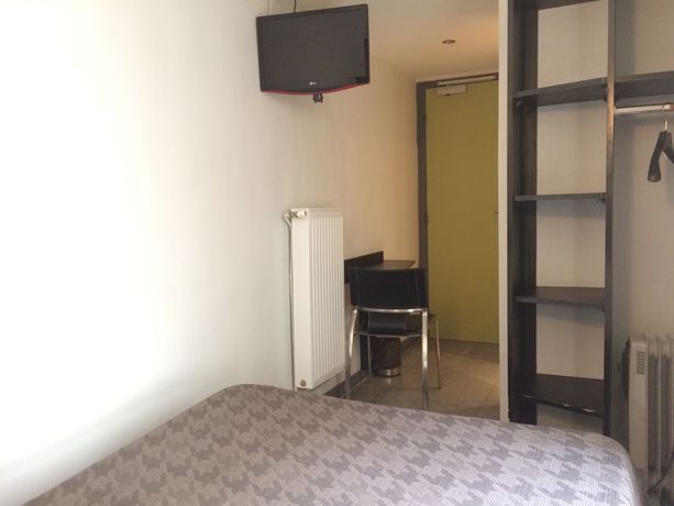 Imagen de la habitación del Hotel H&ocirc;tel Mimosa, Gare du Nord. Foto 4