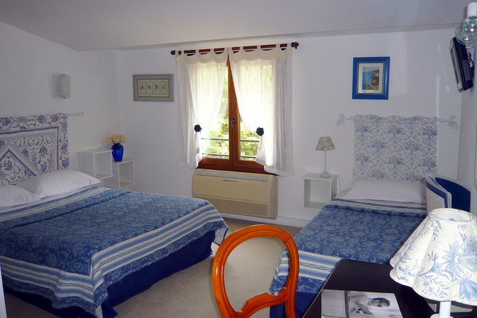 Imagen de la habitación del Hotel H&ocirc;tel Mistral, Mas-Blanc-des-Alpilles. Foto 16