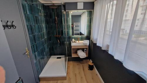Imagen general del Hotel H&ocirc;tel M&ocirc;nsieur Georges. Foto 9