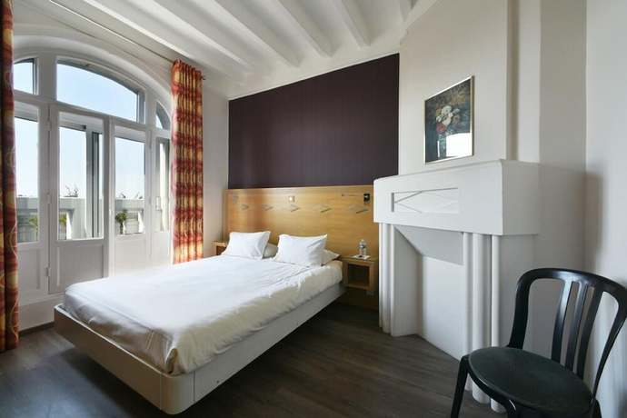Imagen de la habitación del Hotel H&ocirc;tel Moderne, ARRAS. Foto 10