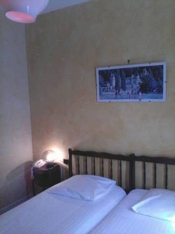 Imagen de la habitación del Hotel H&ocirc;tel Moderne, Tours. Foto 10