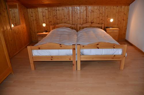 Imagen de la habitación del Hotel H&ocirc;tel Mont-fort. Foto 4