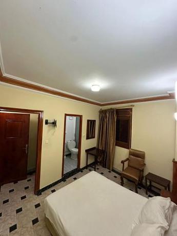 Imagen general del Hotel H&ocirc;tel Nexus Budget. Foto 7