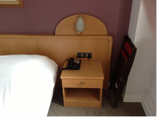 Imagen de la habitación del Hotel Hôtel Normandy, Fecamp. Foto 13